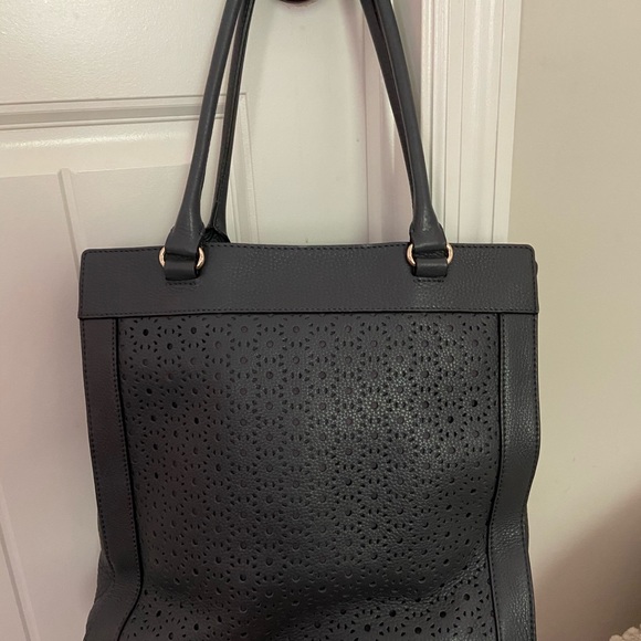 Kate Spade Tote - Picture 2 of 3